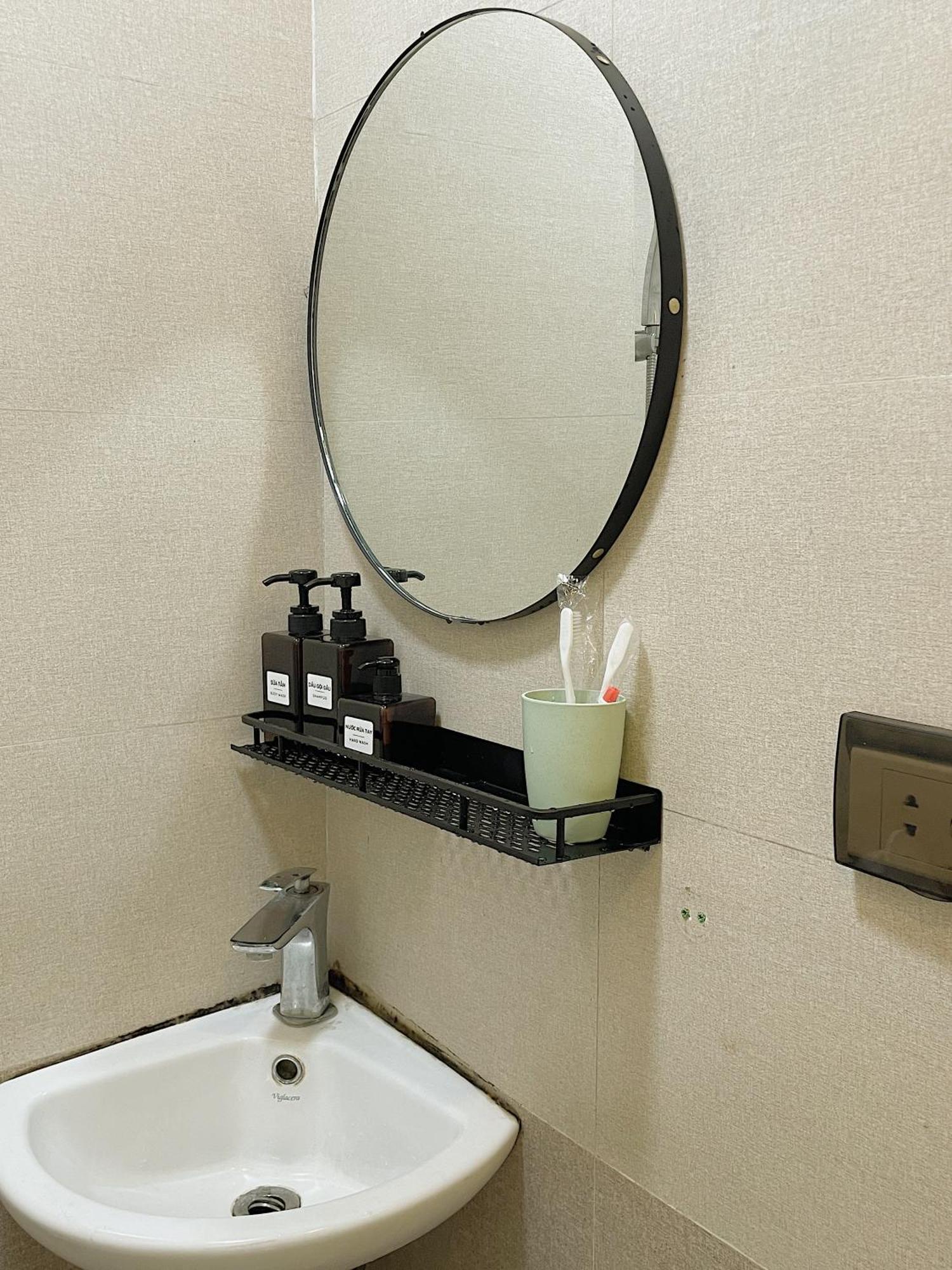 Migo Housing - Hanoi Beer Street - Lift And Spacious - Ensuite Kitchen - Ensuite Bathroom エクステリア 写真